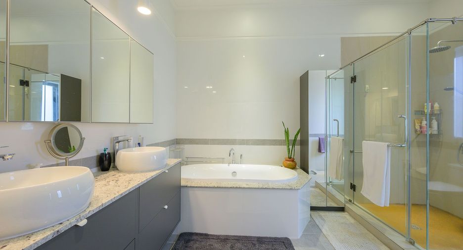 For rent 3 bedrooms house in Bang Lamung, Chonburi