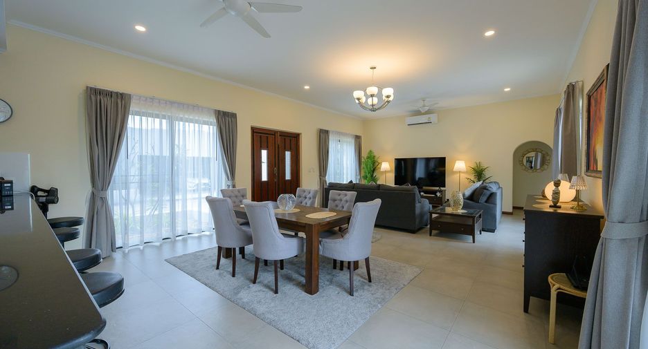 For sale 3 bedrooms house in Bang Lamung, Chonburi