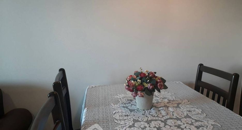 For rent 2 ベッドルーム condo in Watthana, Bangkok