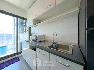 Condo en alquiler de 2 habitaciones en Bang Phlat, Bangkok