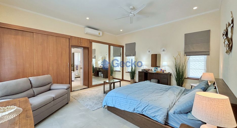 For rent and for sale 3 bedrooms house in Bang Lamung, Chonburi