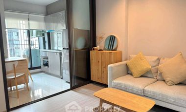 For rent 1 bed condo in Huai Khwang, Bangkok