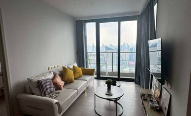 Wohnung zur Miete mit 2 Zimmer in Huai Khwang, Bangkok