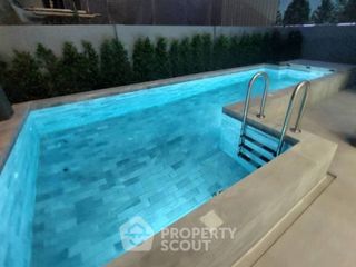 For rent 8 bedrooms house in Bueng Kum, Bangkok
