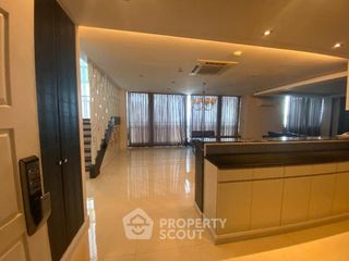 For rent 3 ベッドルーム apartment in Watthana, Bangkok