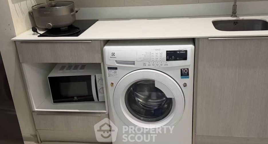 For rent 1 bed condo in Khlong Toei, Bangkok
