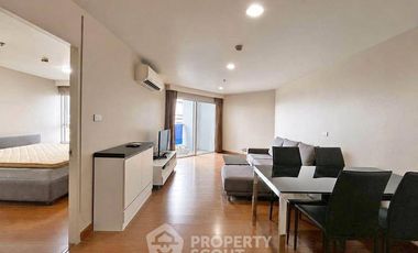 For rent 1 bed condo in Huai Khwang, Bangkok