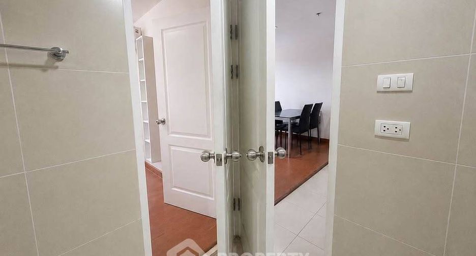 For rent 1 bed condo in Huai Khwang, Bangkok