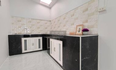 Продажа 3 спальни таунхаус в Bang Bua Thong, Нонтабури