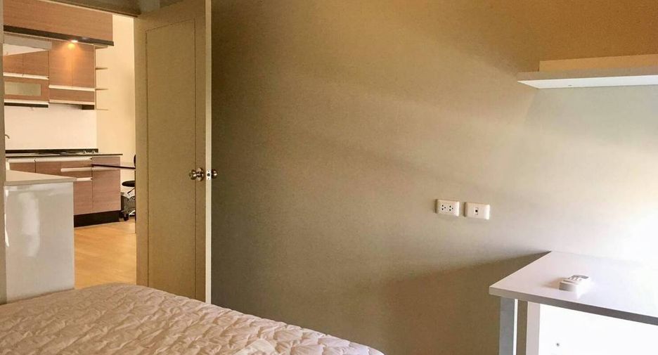 Wohnung zur Miete mit 2 Zimmer in Khlong Toei, Bangkok