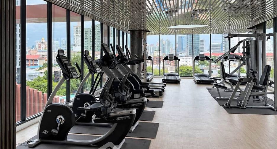 For rent 2 bedrooms condo in Watthana, Bangkok