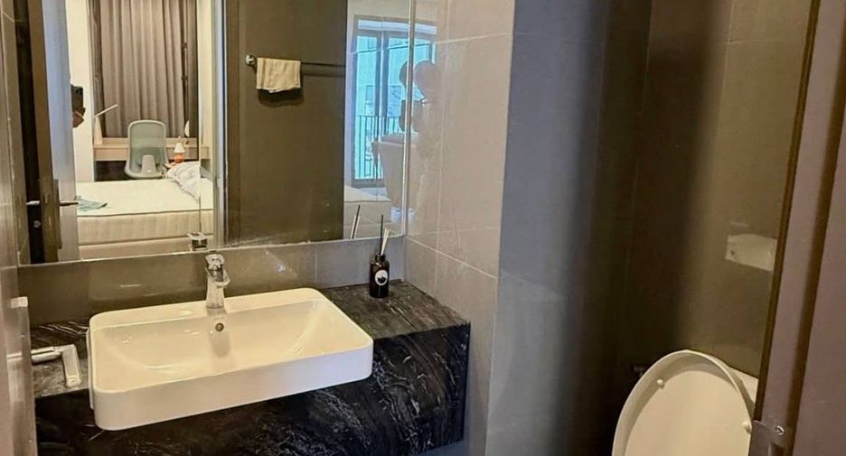 For rent 1 bed condo in Bang Rak, Bangkok