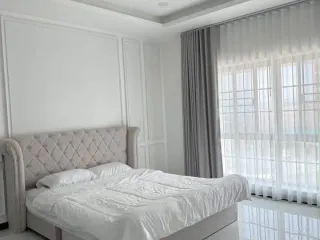 Villa en alquiler de 4 habitaciones en East Pattaya, Pattaya