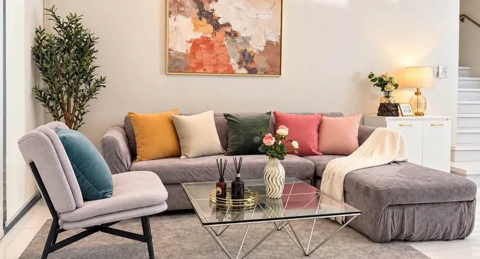 For rent 4 bedrooms townhouse in Chatuchak, Bangkok