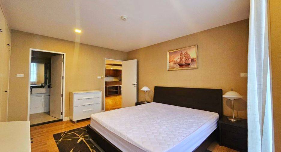 For rent 2 ベッドルーム condo in Watthana, Bangkok