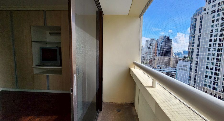 For rent and for sale 2 bedrooms condo in Khlong Toei, Bangkok