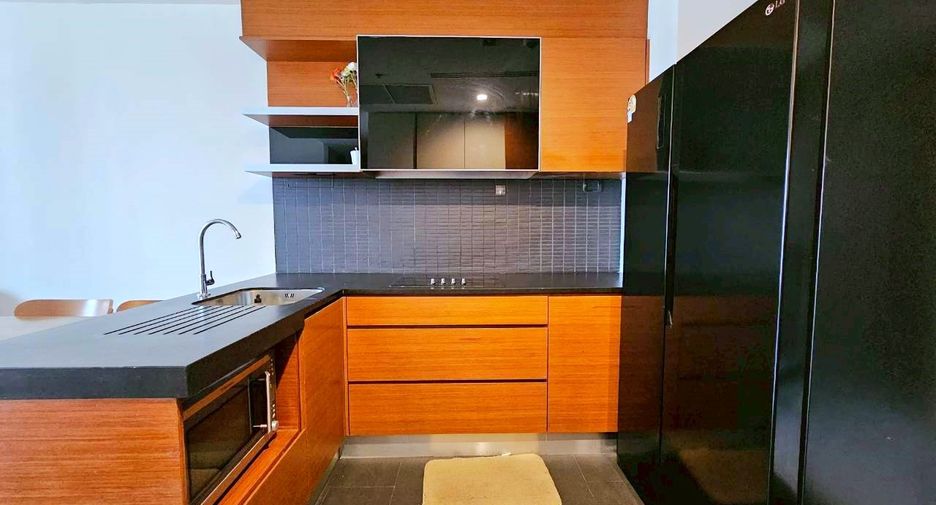 For rent and for sale 2 bedrooms condo in Khlong Toei, Bangkok