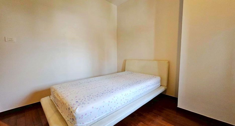 For rent and for sale 2 bedrooms condo in Khlong Toei, Bangkok