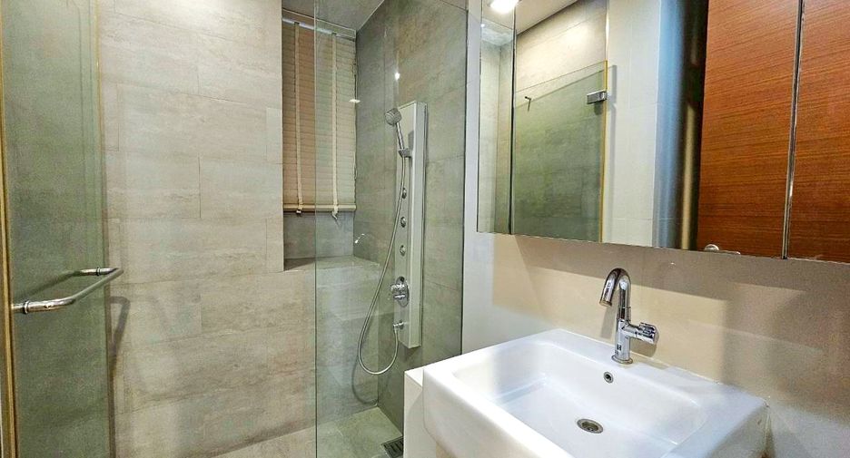 For rent and for sale 2 bedrooms condo in Khlong Toei, Bangkok