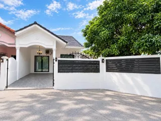For rent 2 bedrooms house in Bang Lamung, Chonburi