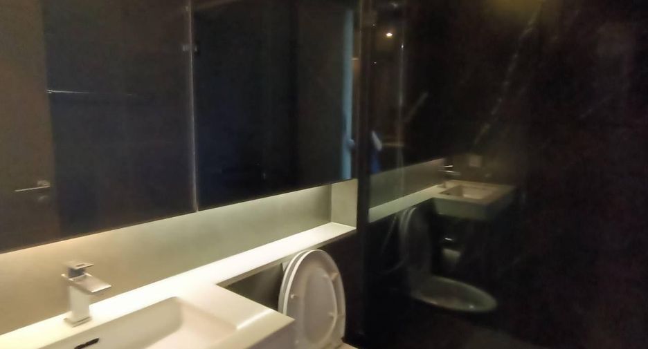 Condo en alquiler de 2 habitaciones en Watthana, Bangkok