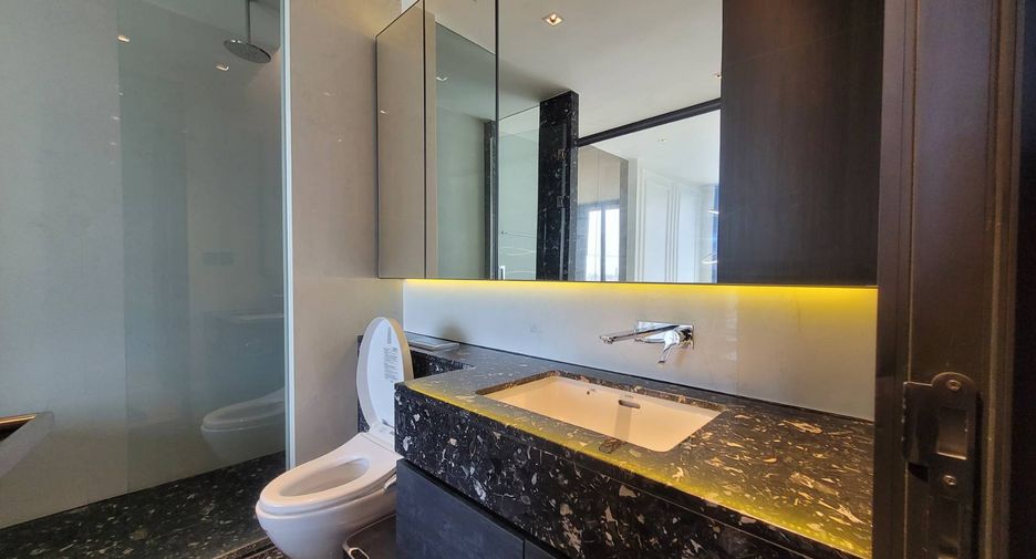 For rent and for sale 2 bedrooms condo in Khlong Toei, Bangkok