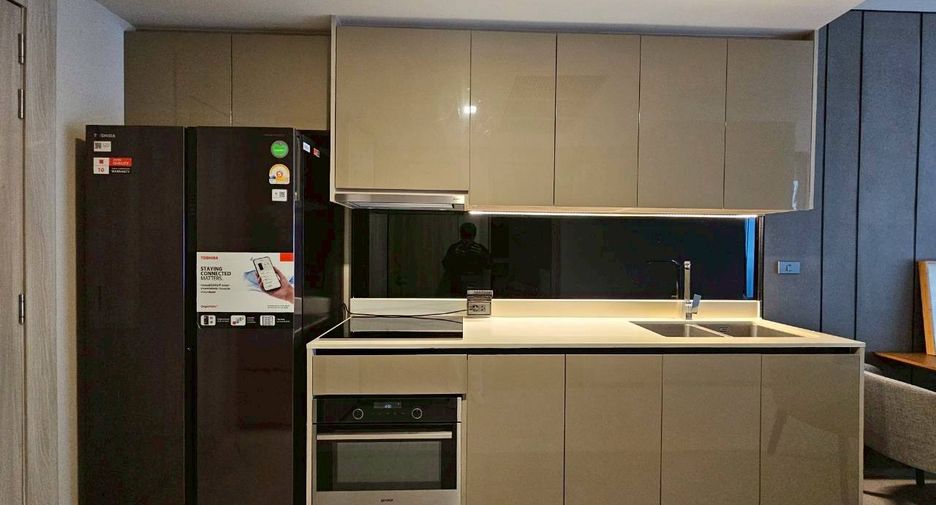 For rent and for sale 2 bedrooms condo in Watthana, Bangkok