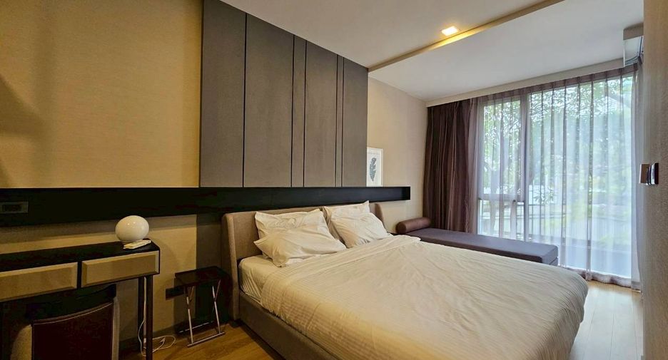 For rent and for sale 2 bedrooms condo in Watthana, Bangkok
