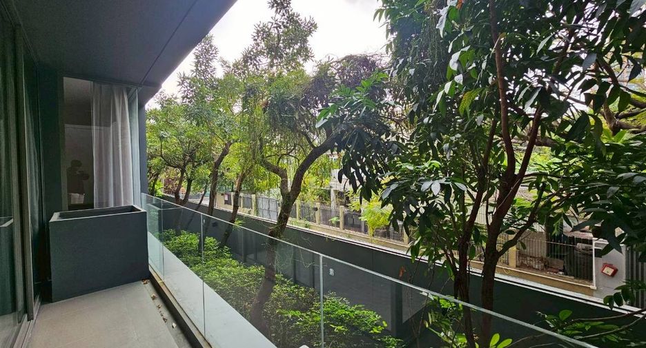 For rent and for sale 2 bedrooms condo in Watthana, Bangkok