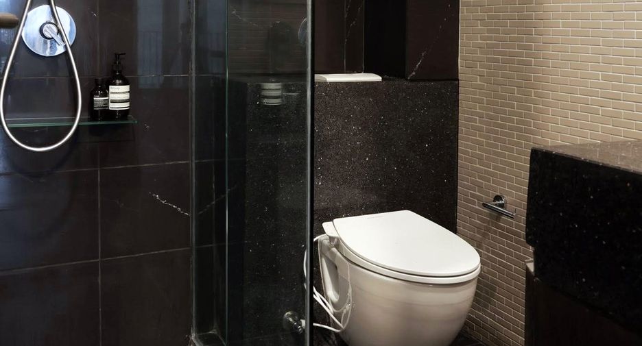For rent 2 ベッドルーム condo in Watthana, Bangkok