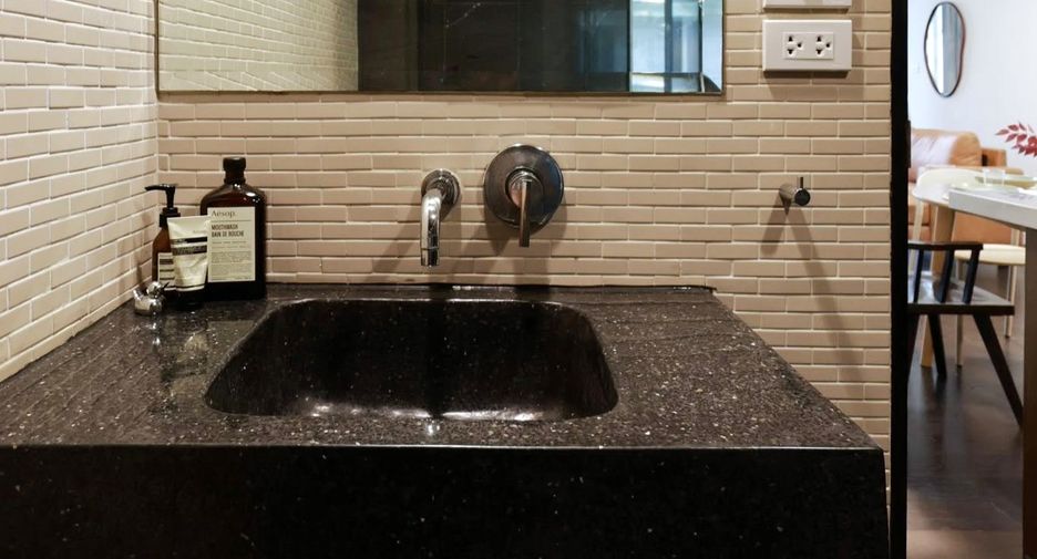 For rent 2 ベッドルーム condo in Watthana, Bangkok