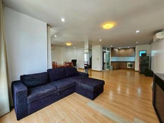 For rent 2 ベッドルーム house in Watthana, Bangkok