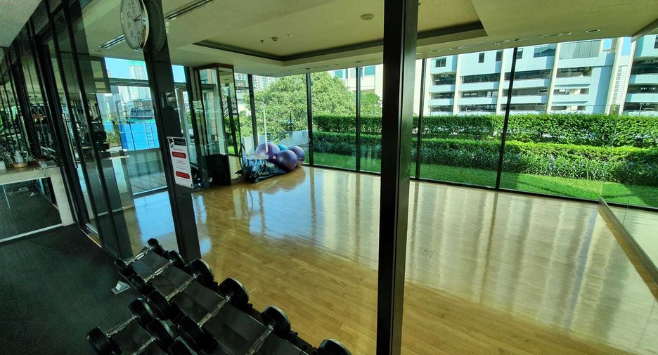 Wohnung zur Miete und zum Kauf mit 2 Zimmer in Watthana, Bangkok