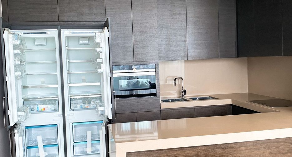 For rent 2 ベッドルーム condo in Sathon, Bangkok
