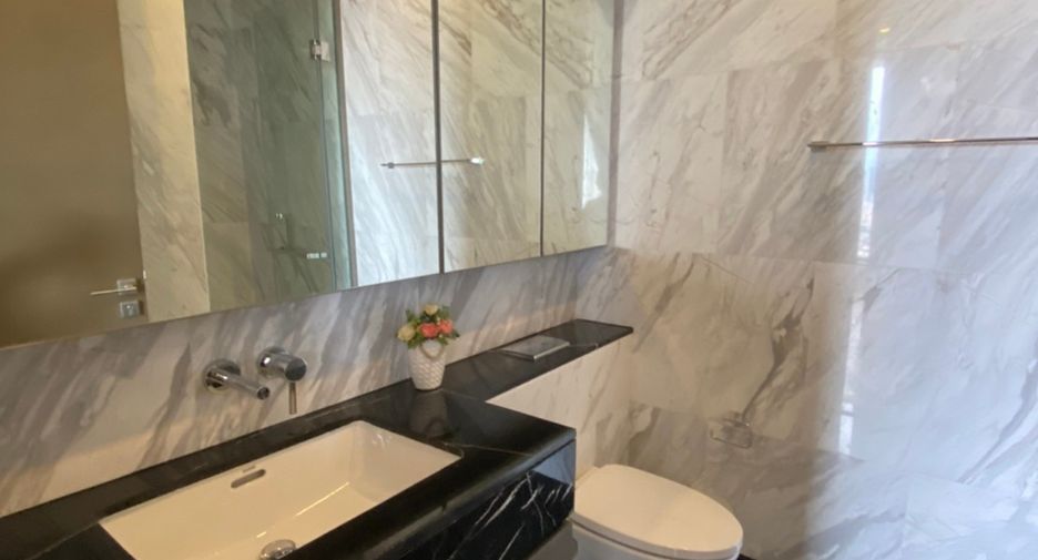 For rent 2 ベッドルーム condo in Sathon, Bangkok