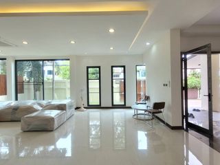 For rent 3 ベッドルーム house in Watthana, Bangkok