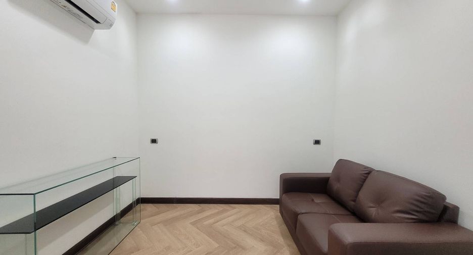 For rent 3 ベッドルーム house in Watthana, Bangkok
