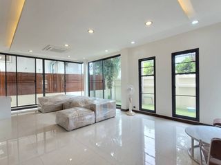 For rent 3 ベッドルーム house in Watthana, Bangkok