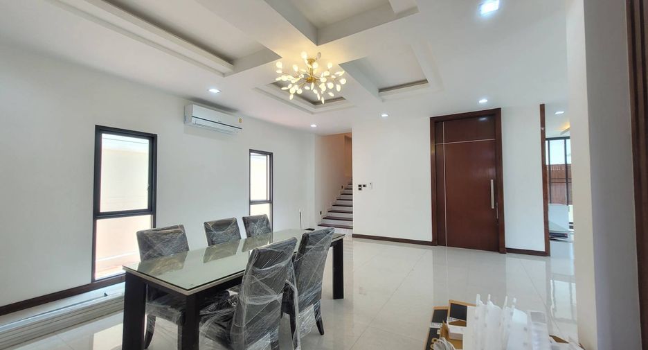 For rent 3 ベッドルーム house in Watthana, Bangkok