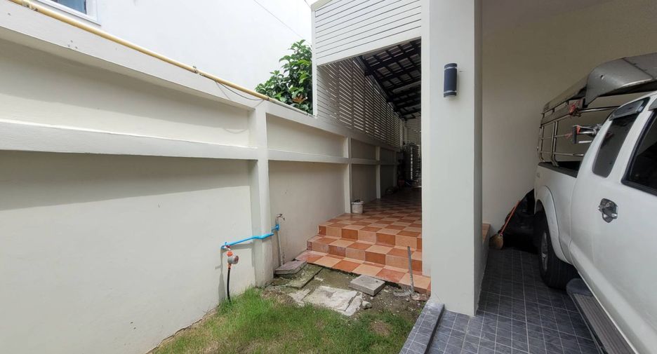 For rent 3 ベッドルーム house in Watthana, Bangkok