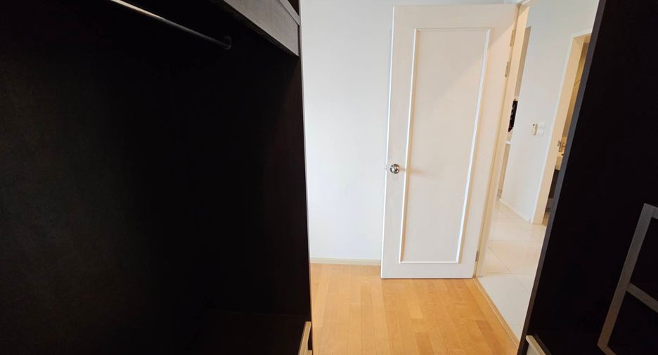 Wohnung zur Miete mit 2 Zimmer in Watthana, Bangkok