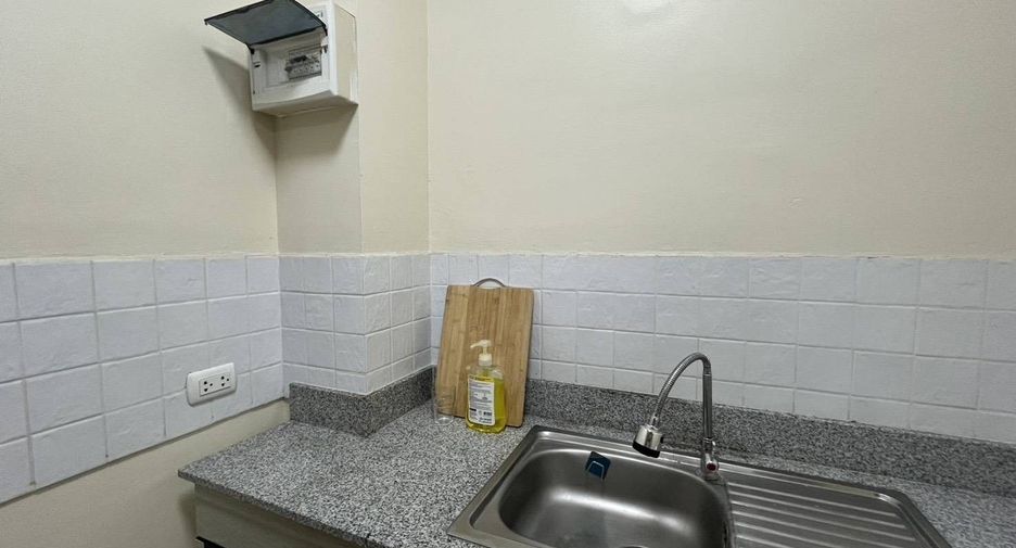 For sale 1 Beds condo in Bang Phlat, Bangkok
