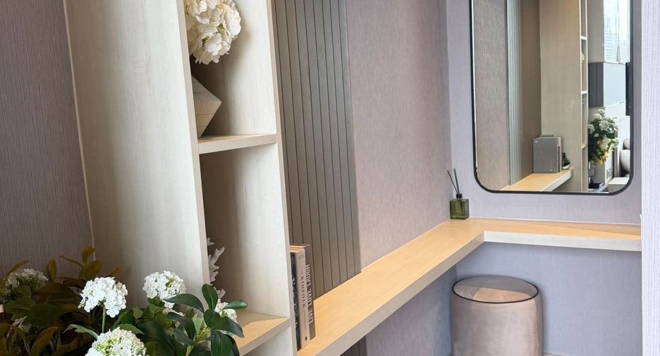 Wohnung zur Miete mit Studio in Bang Rak, Bangkok