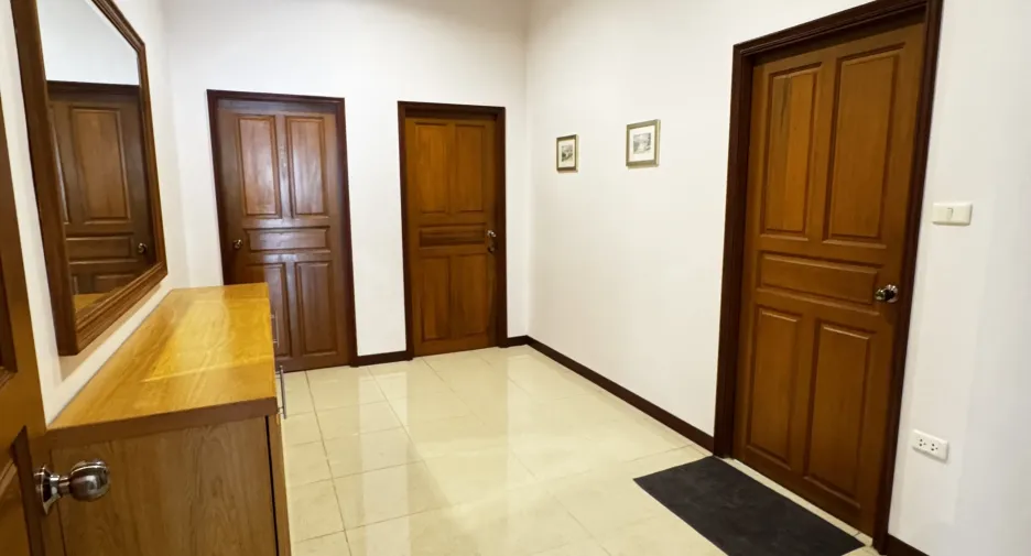 出租 3 卧室 独立屋 在 Bang Lamung, Chon Buri