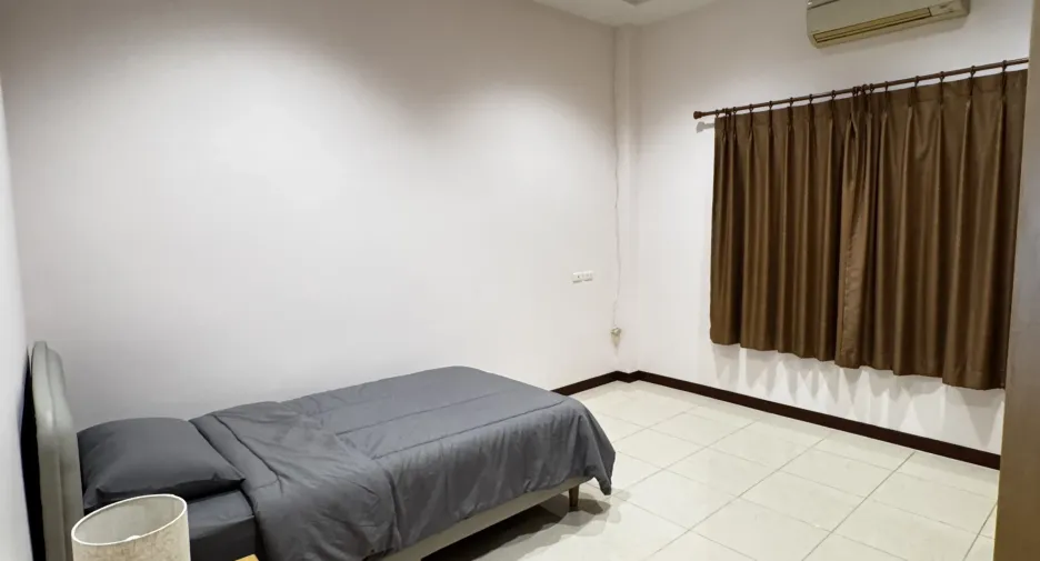 出租 3 卧室 独立屋 在 Bang Lamung, Chon Buri