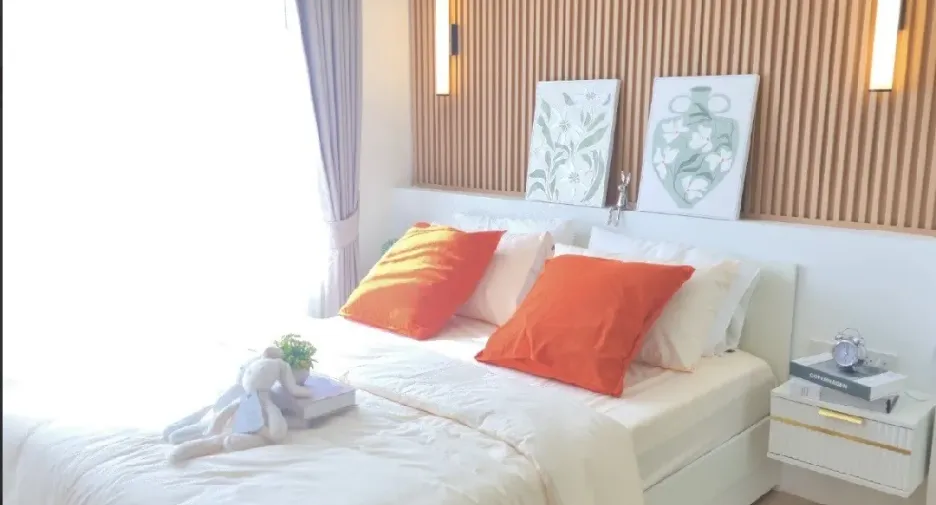 For sale studio condo in Chom Thong, Bangkok
