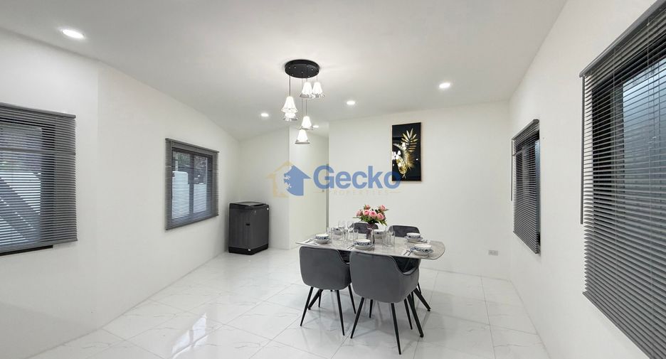 For rent and for sale 3 bedrooms house in Bang Lamung, Chonburi
