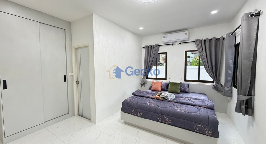 For rent and for sale 3 bedrooms house in Bang Lamung, Chonburi