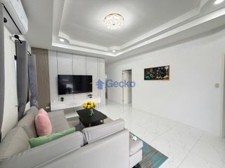 For rent and for sale 3 bedrooms house in Bang Lamung, Chonburi