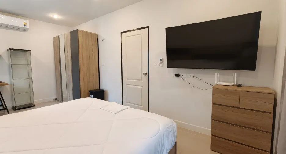Casa en alquiler de 3 habitaciones en Mueang Phuket, Phuket